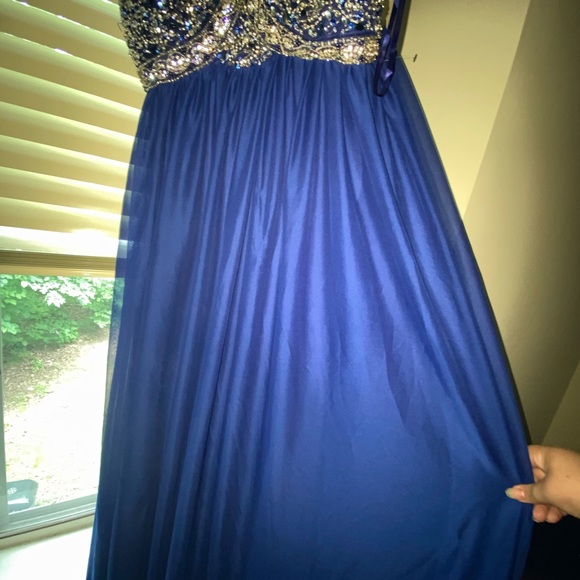 SOLD - Picture 4 of 12